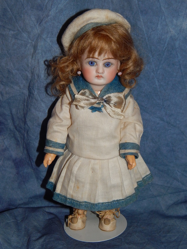 Grandmas Attic Dolls - Page 8