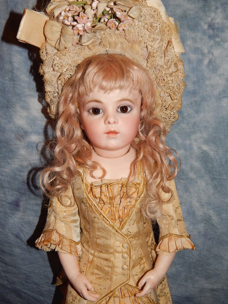 Grandmas Attic Dolls - Page 1