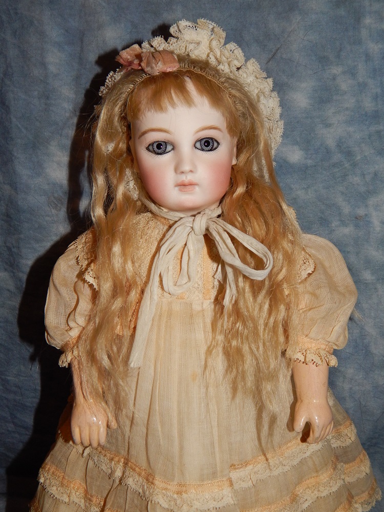 Grandmas Attic Dolls - Page 11